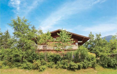 Three-Bedroom Apartment in Walchsee