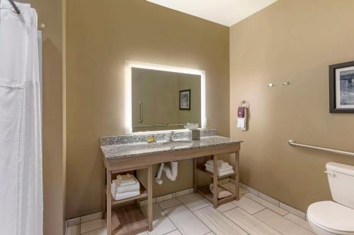 Best Western Plus Heber Valley Hotel - image 11