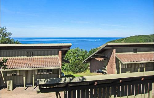 View, 2 Bedroom Nice Apartment In Allinge in Slotslyngvej