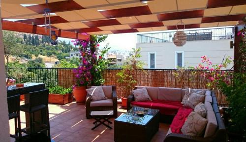 Cozy apartment in Acropolis with roof garden, Athènes