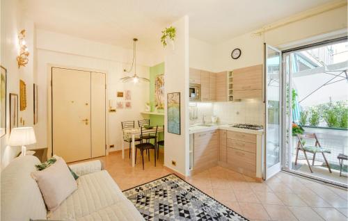 Lovely Apartment In Nervi With Wifi, Genua