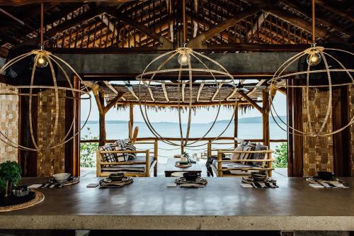 Банкетний зал, Trees and Fishes Private Retreat in Efate