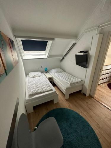 Ferienhaus in Stavenisse mit Garten, Grill und Terrasse in Tholen