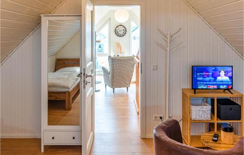 Lovely Home In Zerpenschleuse With Wifi Lovely Home In Zerpenschleuse With Wifi