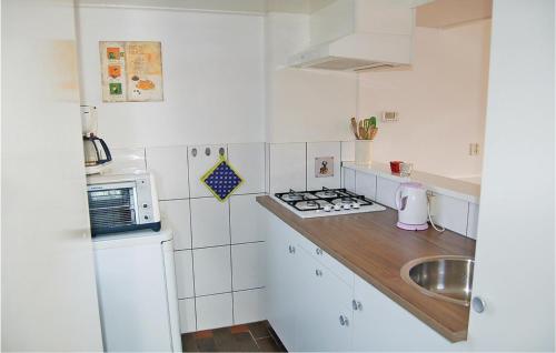 Three-Bedroom Holiday home Bruinisse 0 05 - image 12