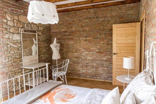 Ferienhaus auf zwei Etagen, mit Garten und überdachtem Grillplatz