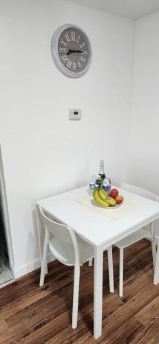 Room in Halifax - Studio Suite, Halifax (foto 8)