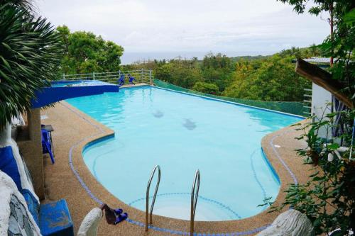 Negra Mountain Resort