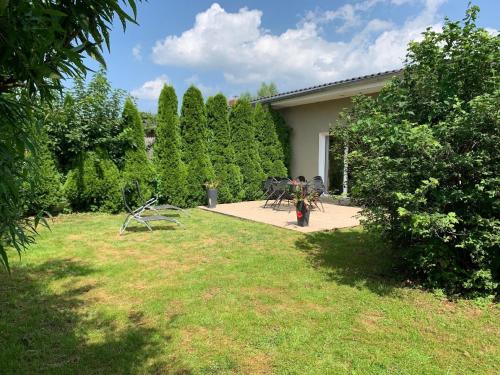 Modernes Ferienhaus mit großer Terrasse, am Saaler Bodden, Saal