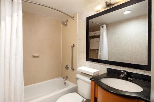 Standard Room image 3