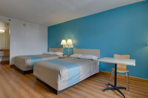 Motel 6-Atlanta, GA secondary