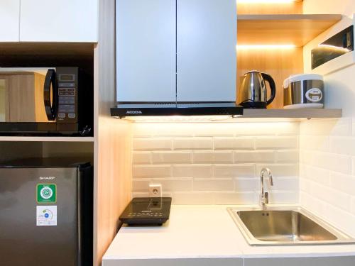 Simply Look Studio at 53th Floor Pollux Chadstone Apartment By Travelio