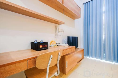 Comfort Studio Room with Bunk Bed at Dave Apartment By Travelio