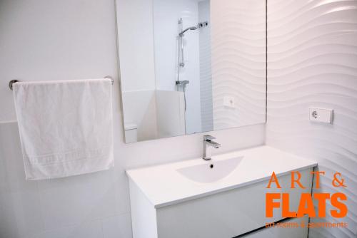 ART & FLATS Pleno Centro Valencia, Valence (photo 10)