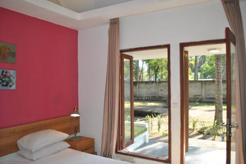 Triple Tree Turtle Snorkling Gili Trawangan