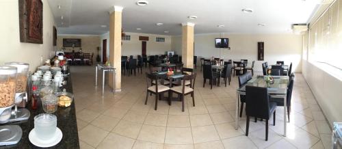 Restaurant, Magnus Plaza Hotel in Macapa