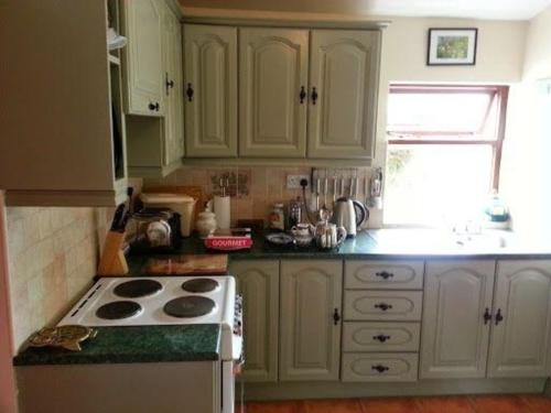 Cottage "James Tymon" mit Terrasse und Garten in กอร์ทีน