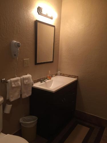 Harrison Inn