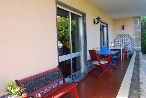 Carcavelos Surf Hostel & Surf Camp - image 7