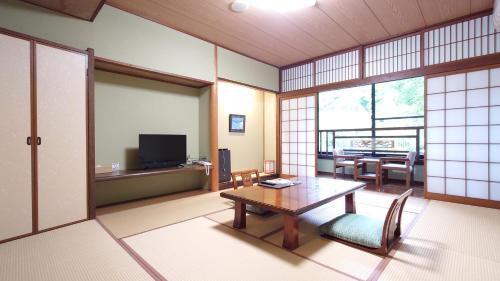 黒川温泉 旅館 壱の井和室　共用バスルーム　禁煙 