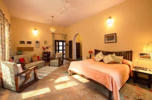 Mela Kothi - The Chambal Safari Lodge in Central