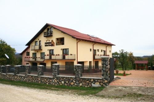 Guest accommodation in Cîmpulung 