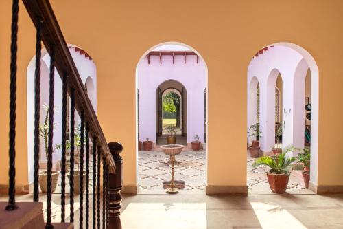 Mela Kothi - The Chambal Safari Lodge in Central