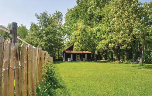 Buitenkant, Lovely Home In Leende With Wifi in Leenderstrijp