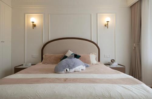 EHUB - City View Apt in Xintiandi Area with French Design Spacious 3Bedroom, Shanghai (photo 7)
