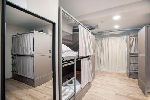 Hostel Dos Estaciones - Albergue Juvenil - FREE towels, coffee & tea, remote check-in in 阿利坎特