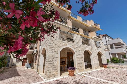 Schöne Ferienwohnung mit Meerblick