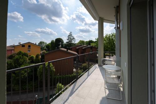 Villa Zina - Apt Giallo - 10 min from city centre and airport, Бергамо (фото 10)