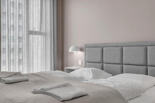 Deluxe Two-Bedroom Apartment with 2 Bathrooms room in Sif Apartments by Heimaleiga