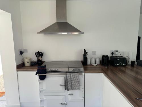 кухня, Cosy home in Westward Ho! in Байдфорд