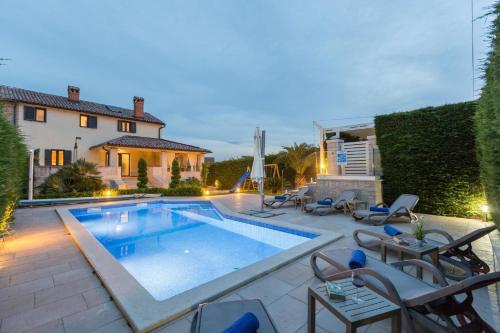 Villa Anabel bei Porec mit Pool, Jacuzzi und Sauna