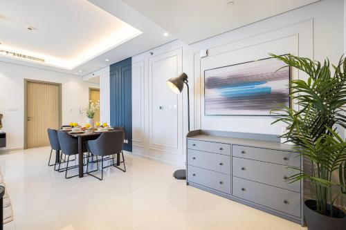 SmartStay at Paramount Tower - Sea and Downtown Views - Infinity Pool - Modern Luxury Residences - image 7