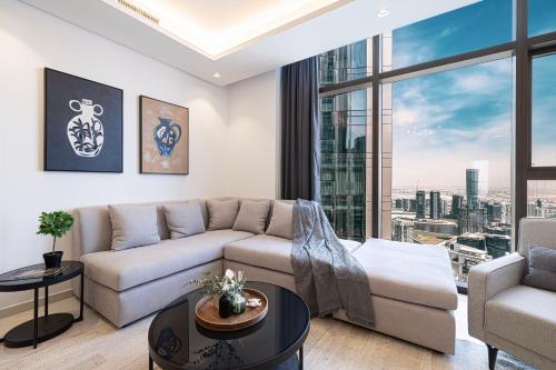 SmartStay at Paramount Tower - Sea and Downtown Views - Infinity Pool - Modern Luxury Residences - image 8
