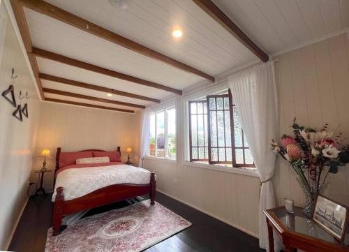 The Little Tuscan Villa! in Stanthorpe