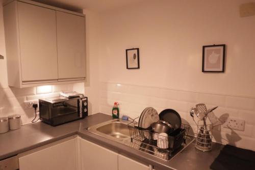 City Centre - Modern Apartment, Liverpool (photo 7)