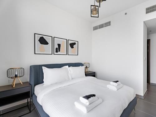 Spectacular Beach View 2BDR In Creek Harbour - image 4