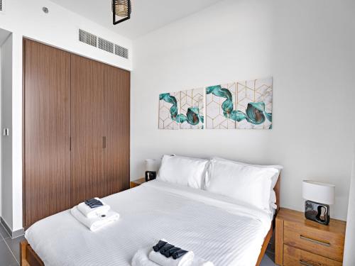 Spectacular Beach View 2BDR In Creek Harbour - image 6