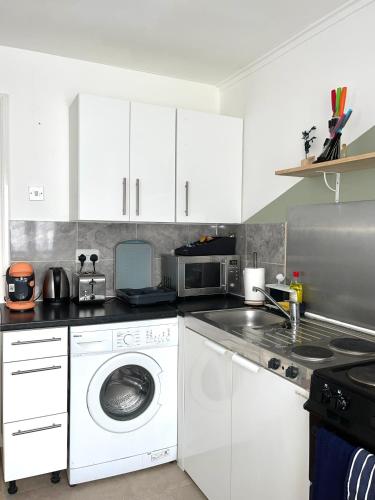 Norwich Apartment - Cosy & Comfortable 1 Bedroom - image 6