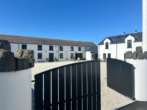 Bayview Farm Holiday Cottages - image 6