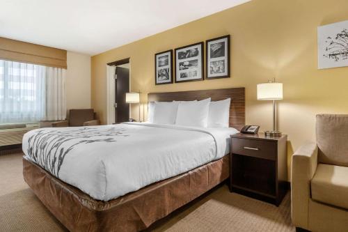 Sleep Inn & Suites Grand Forks Alerus Center - image 8