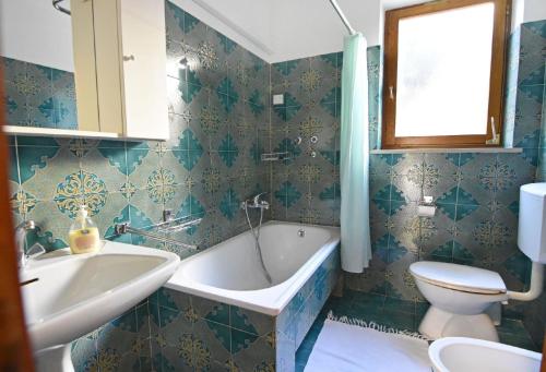 Wohnung in der Nähe des Strandes Basanija Wohnung in der Nähe des Strandes Basanija