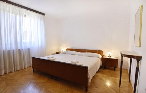 Wohnung in der Nähe des Strandes Basanija Wohnung in der Nähe des Strandes Basanija