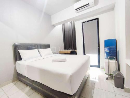 Cozy Living Studio at The Alton Apartment By Travelio, Semarang