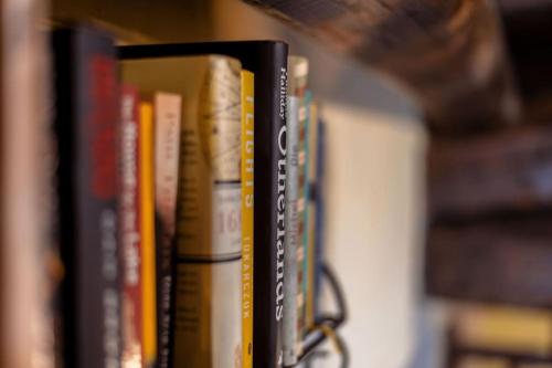 Country Villa with Netflix and Swimming Pool