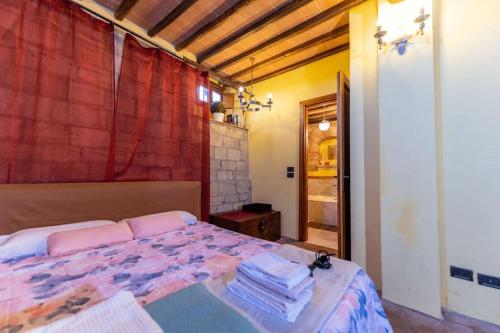 Country Villa with Netflix and Swimming Pool