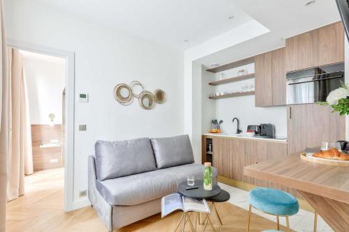 Terrace Getaway - Le Marais - with AC, Paris